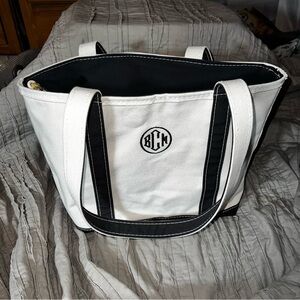 L.L. Bean Black & Ivory Boat and Tote Bag Zip Top NWOT